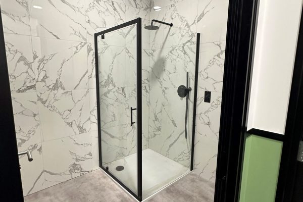 Marble tiled shower room